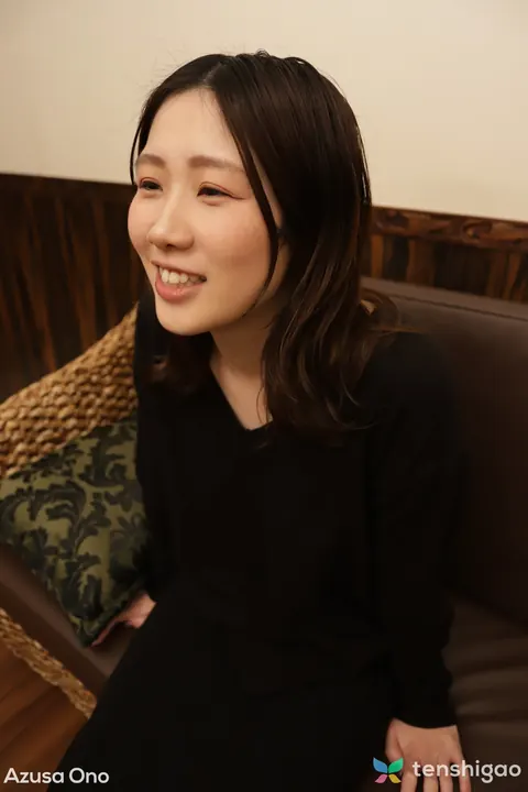 Japanese Woman Sucks Cock and Gets Fucked – photo 3 of 21