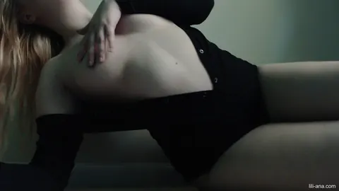 Woman Spreads Her Legs in Stockings – photo 5 of 15