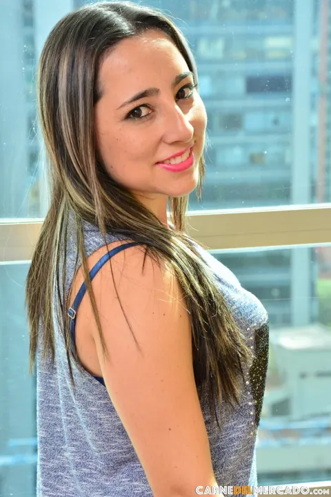 Francis Restrepo: Latina Brunette Undresses Outdoors and Spreads Her Big Ass – photo 2 of 16