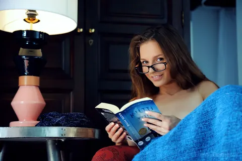 Sofi Shane: Brunette in Glasses Shows Her Small Natural Tits and Hairy Pussy – photo 4 of 16