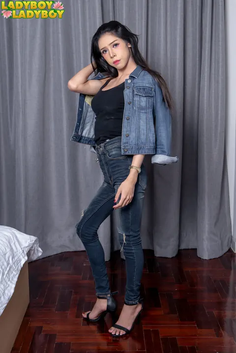 Trans Woman Undresses and Shows Her Stiff Cock – photo 2 of 15