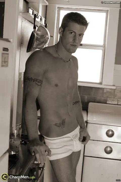 Man Strips Nude and Shows His Big Hard Cock – photo 3 of 21