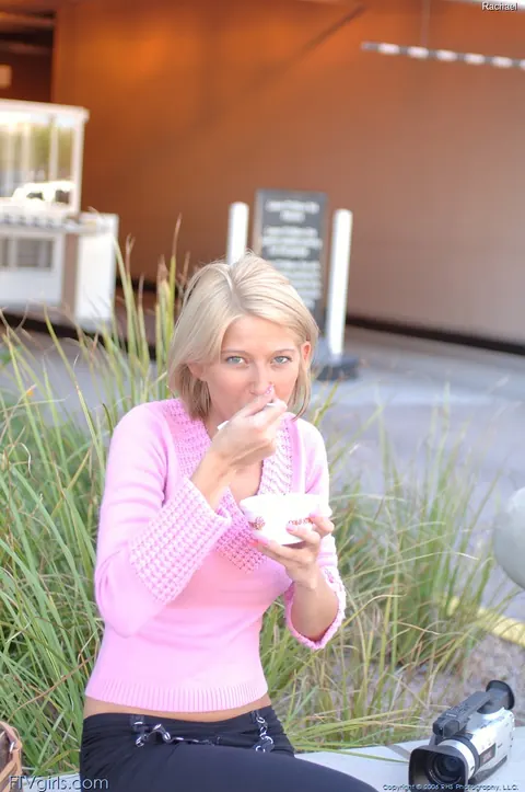Blonde with Short Hair Flashes Her Shaved Pussy Outdoors – photo 18 of 20