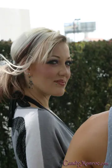 Candy Monroe – Blonde MILF in a Skirt Takes Two Men Outdoors for a Facial