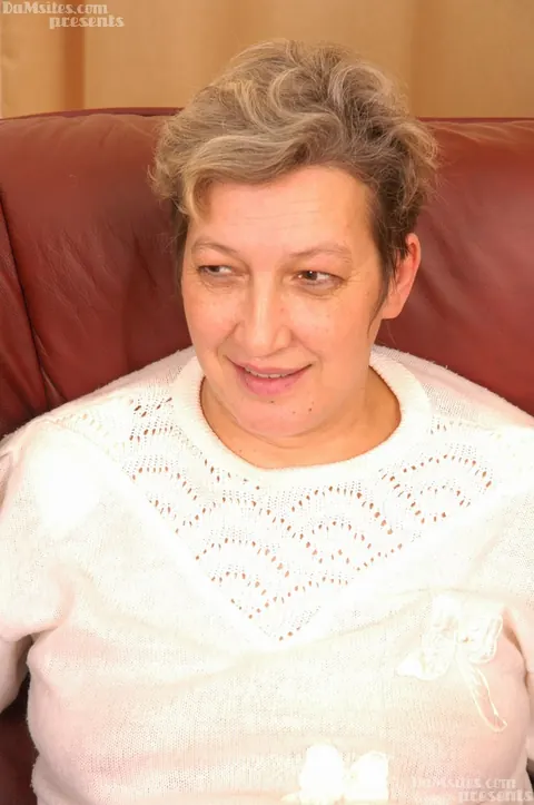 BBW with Short Hair Gives a Blowjob Before a Threesome Doggy Style – photo 2 of 21