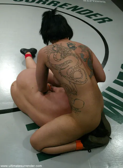 Cynthia Pendragon: Tattooed Asian MILF and Her Partner Have Sex – photo 11 of 21