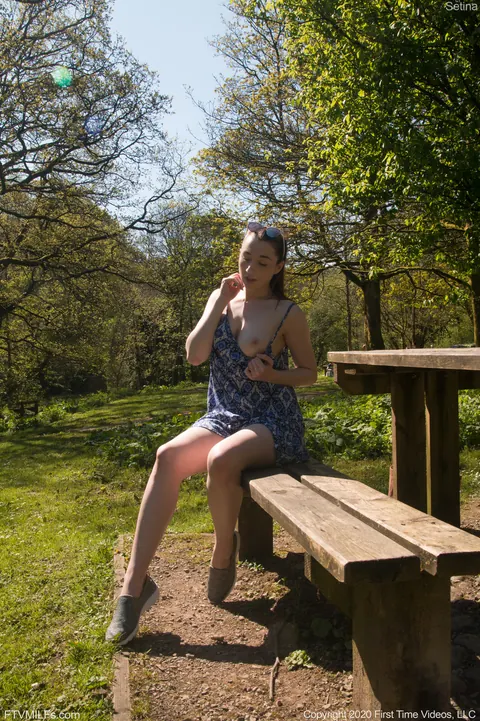 Amateur MILF Strips Nude and Spreads in the Forest – photo 2 of 20