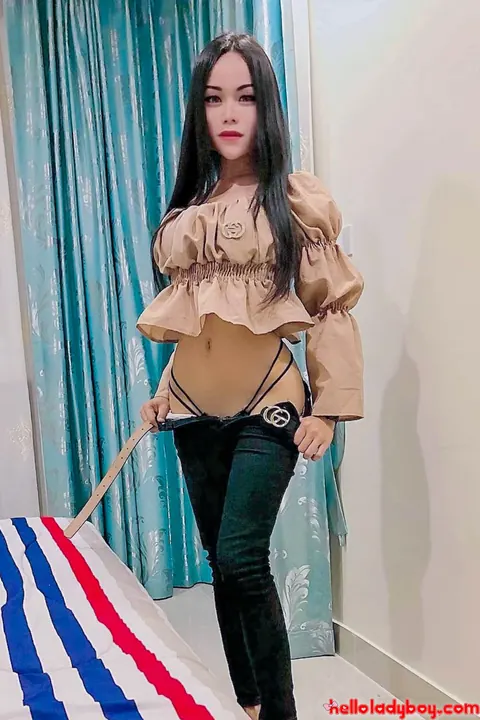 Asian Trans Woman Strips and Shows Her Body – photo 12 of 20