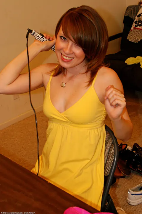 Skyla Ryann: Short-Haired Redhead with Big Natural Tits Sucks Cock and Spreads by the Pool – photo 3 of 21