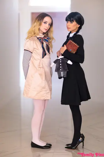 Maria Kazi – Petite Blonde and Brunette in Halloween Costumes Fuck in a Threesome