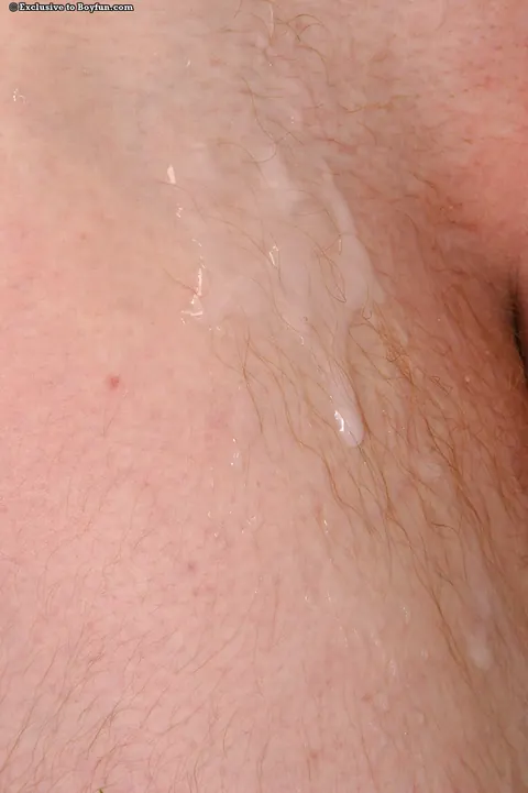 Redheaded Man Strips and Masturbates in the Bathtub – photo 21 of 21