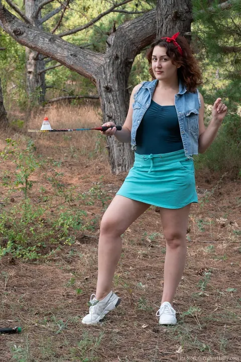 Ella Nori: Curvy Brunette Undresses and Spreads Her Hairy Pussy in the Forest – photo 1 of 20