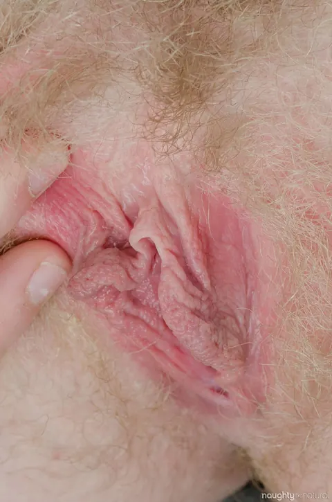 Ivy Blair: Short-Haired Blonde Shows Her Hairy Inked Body Outdoors – photo 20 of 21