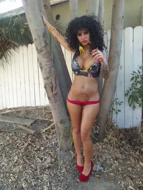 Angelina Valentine: Thick Latina MILF Oils Her Big Ass in a Bikini Outdoors – photo 10 of 15