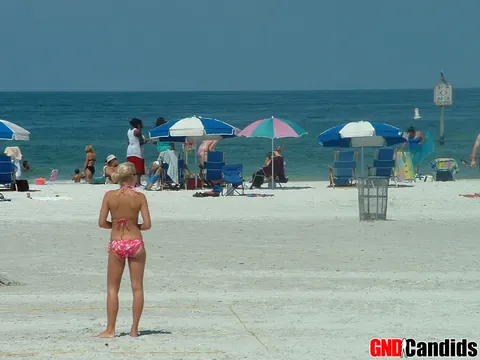 Blonde PAWG in a Bikini Poses on the Beach – photo 5 of 12