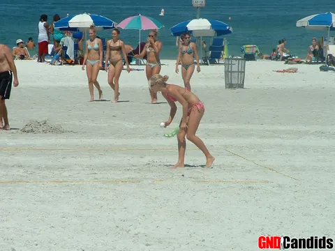 Blonde PAWG in a Bikini Poses on the Beach – photo 7 of 12