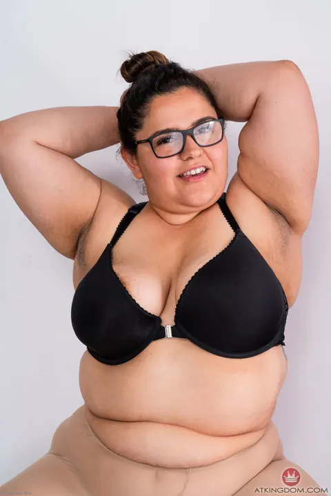 Karla Lane: Latina BBW in Heels and Glasses Spreads Her Hairy Pussy – photo 6 of 20