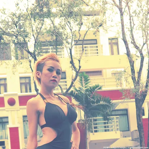Short-Haired Thai Trans Woman Strips Out of Her Bikini in Heels – photo 1 of 17