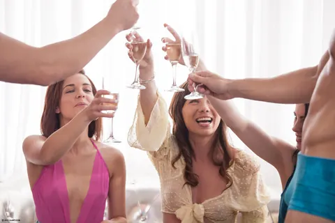 Alexis Capri: Busty Slim Brunette Rides and Sucks in Group Sex – photo 5 of 16