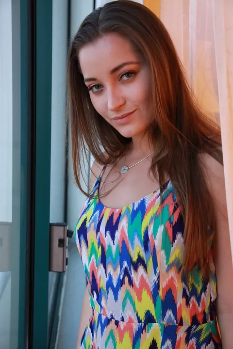 Dani Daniels: Brunette with Big Natural Tits Strips in the Hotel and Spreads Wide – photo 1 of 16