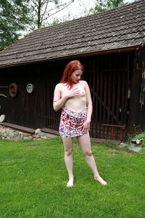 Jarmila: Pale Redhead Strips Out of Her Skirt on the Lawn – photo 5 of 20