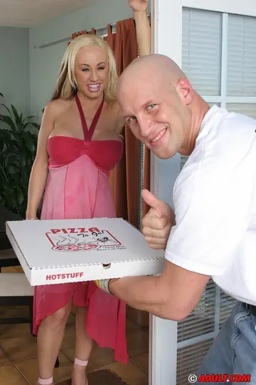 Blonde MILF with Big Tits Takes Anal from the Pizza Guy