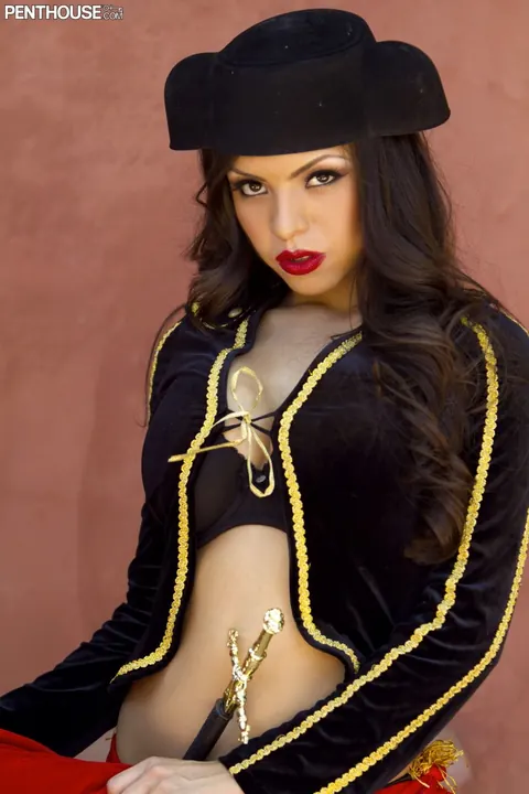 Yurizan Beltran: Latina Brunette Strips Out of Her Matador Costume – photo 4 of 21