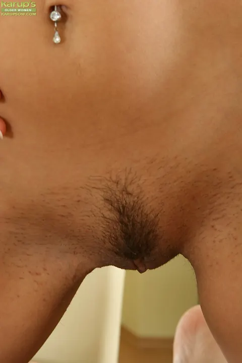Tatiana Milovani: Busty Hairy MILF in a Skirt Plays with a Vibrator and Spreads Wide – photo 6 of 16