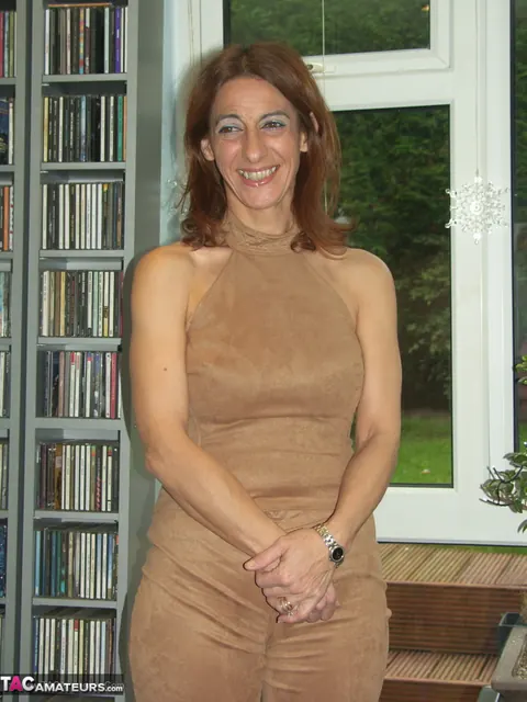 Thick Redhead MILF Rides a Balding Man on a Chair – photo 1 of 16