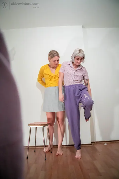 Mae Lynn: Two Australian Blondes Kiss and Strip Out of Their Dresses – photo 20 of 21