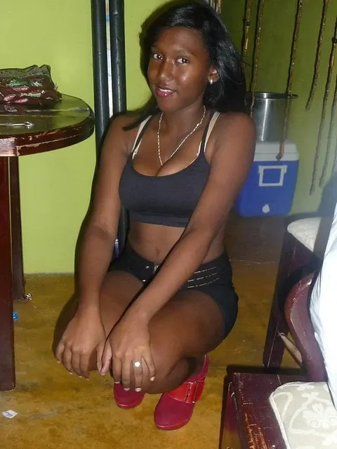 Latina Amateurs Undress for Interracial Sex in Compilation – photo 18 of 21