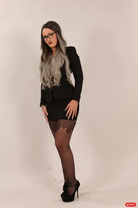 Mira Grey: German Blonde Gets Fucked Doggy Style Over the Desk – photo 15 of 15