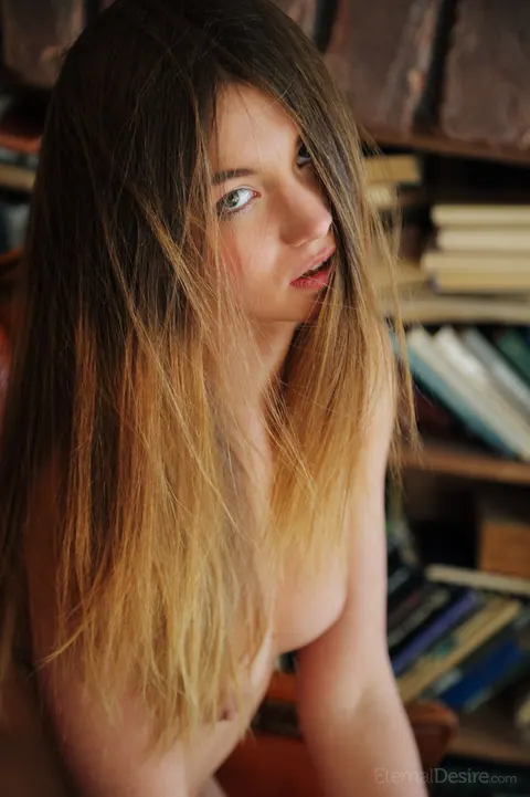 Solveig: Slim Brunette Spreads Her Legs While Reading a Book – photo 3 of 16