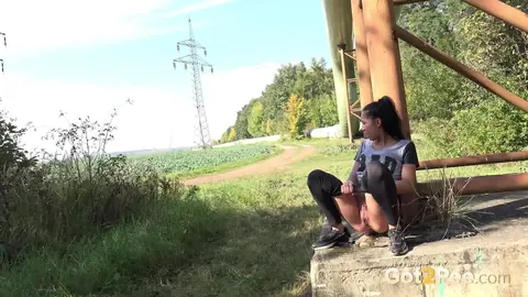 Esperansa: Brunette Undresses Outdoors and Spreads Her Pussy to Pee – photo 13 of 15