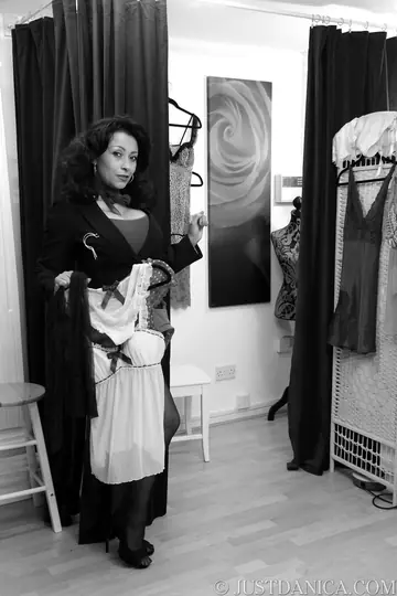Danica Collins – Ebony MILF Undresses to Lingerie and Flaunts Her Huge Natural Tits