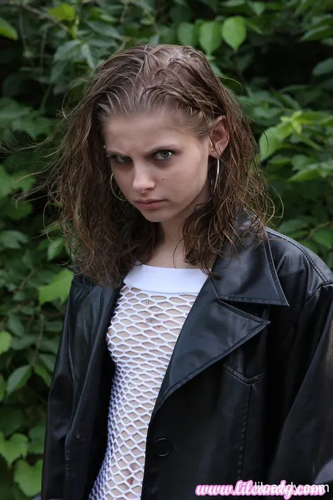 Lil Candy: Petite Redhead in a Leather Jacket Spreads Her Shaved Pussy Outdoors – photo 15 of 16