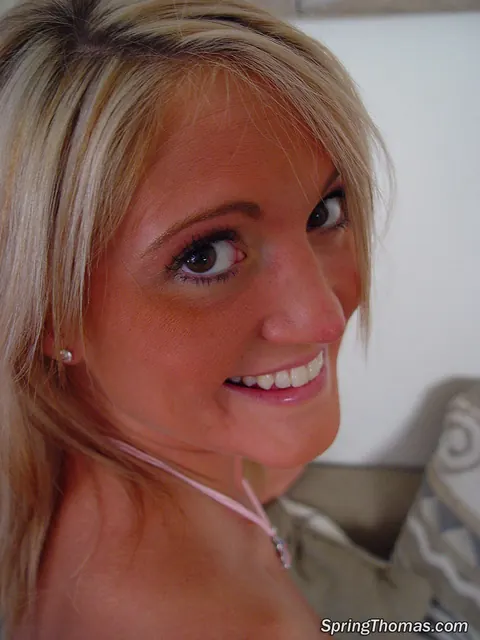 Spring Thomas: Tall Blonde with Big Natural Tits Pushes Lollipop Inside Shaved Pussy – photo 9 of 19