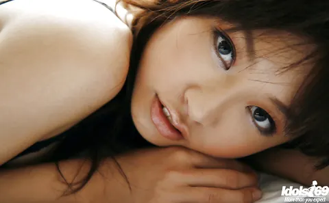 Hara Sarasa: Thick Asian Brunette Models Lingerie and Heels Before Undressing – photo 4 of 15