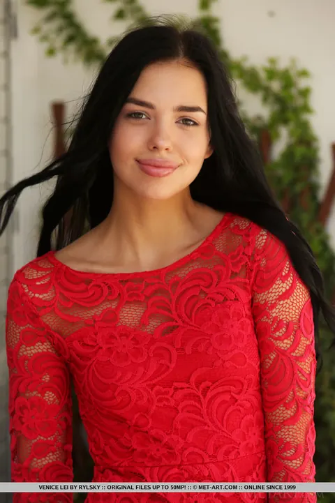 Venice Lei: Tall Russian Brunette Crosses Her Legs and Reveals Her Hairy Pussy – photo 1 of 18