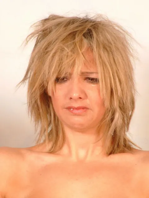 Emma Louisee: British Blonde in Bondage Takes Anal with Clothespins – photo 12 of 16