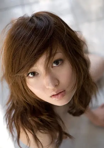 Maiko Kazano – Slim Japanese Brunette Soaks Her Tits and Bush in the Bath