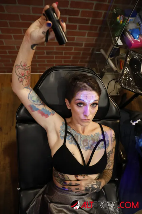 Sully Savage: Redhead Shows Off Tattoo and Masturbates with a Dildo – photo 2 of 16