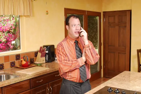 Payton Leigh: Slim Blonde MILF Sucks Cock and Rides Her Partner in the Kitchen – photo 3 of 21