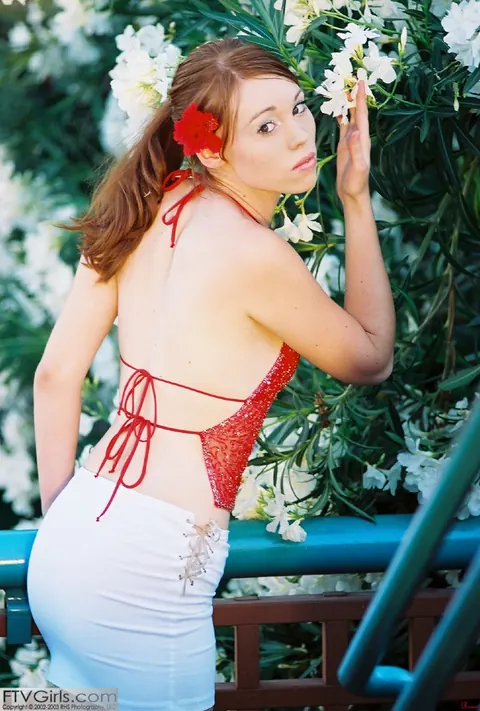 Slim Asian MILF Redhead Spreads Her Pussy in the Garden – photo 3 of 17