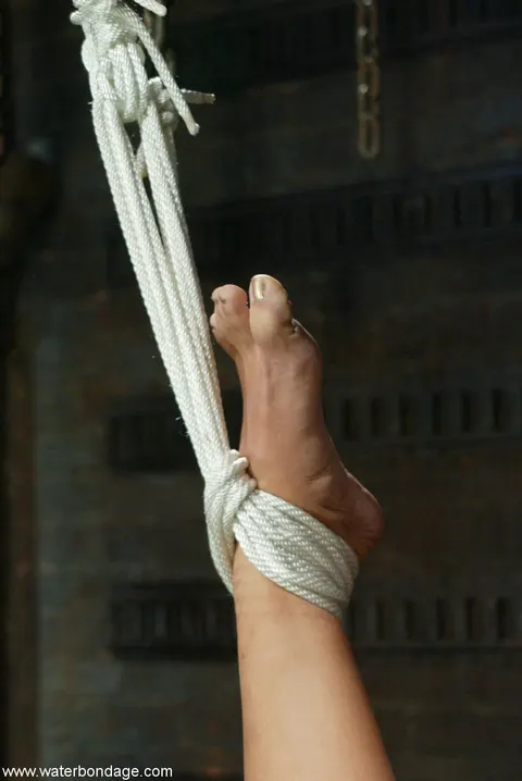 Jandi Lin: Thick Asian Brunette Restrained and Spread in Bondage – photo 2 of 21