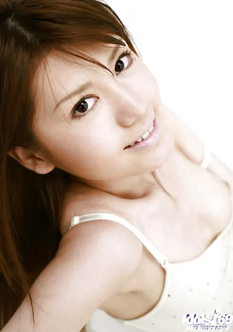 Nanami Wakase: Slim Asian Amateur Drops Her Skirt to Show Her Big Tits – photo 4 of 16
