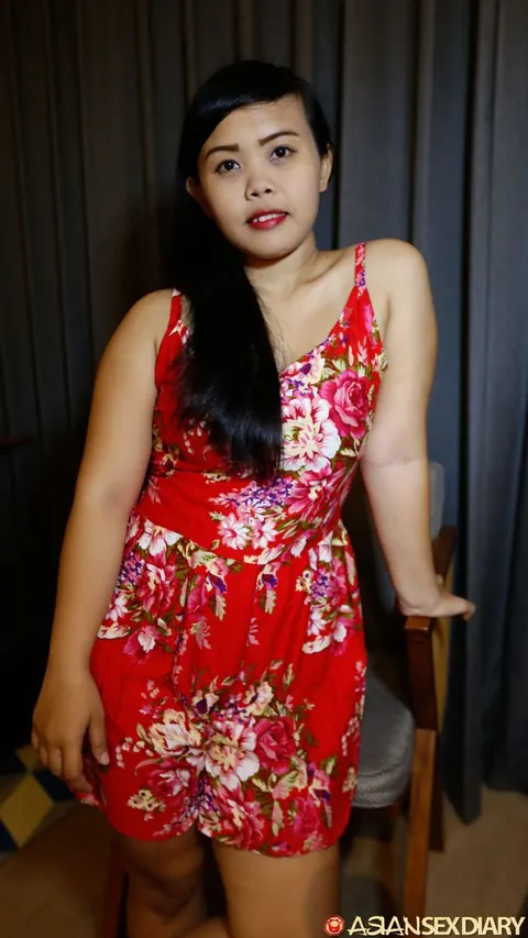 Chubby Chinese Brunette with Big Tits Takes Anal Doggy Style – photo 2 of 19