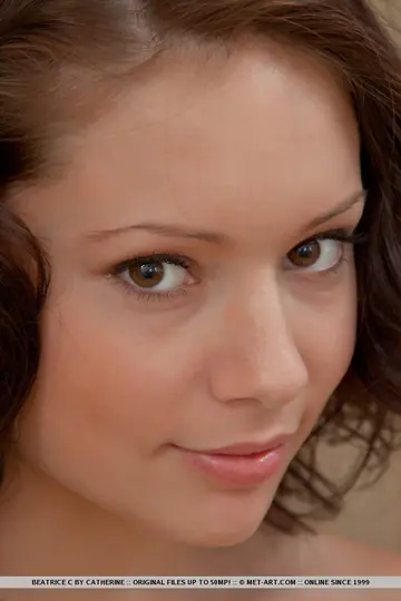 Busty Thick Brunette Spreads Her Ass and Pussy Naked