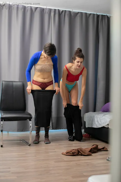 Australian Brunettes Kiss While Changing Skirts – photo 19 of 21