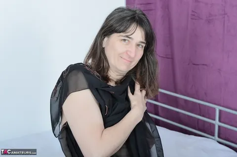 Curvy Mature Woman Fucks Herself with a Massive Dildo – photo 3 of 20